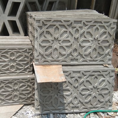 Ornamen Beton Tempel 5